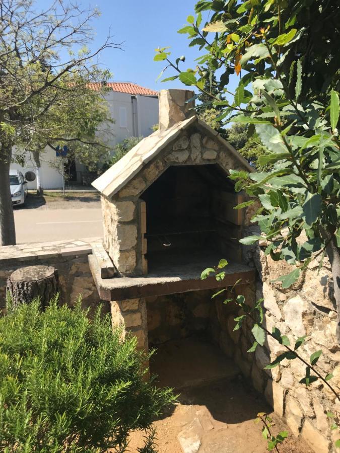 Gajac Apartment Sara M מראה חיצוני תמונה
