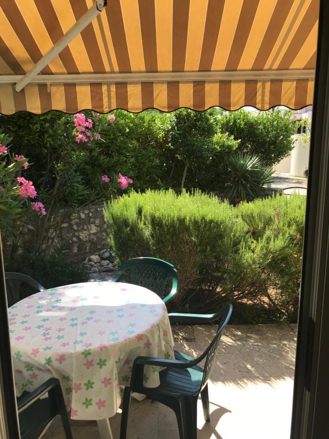 Gajac Apartment Sara M מראה חיצוני תמונה