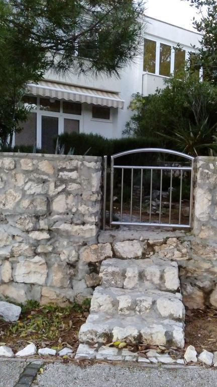 Gajac Apartment Sara M מראה חיצוני תמונה